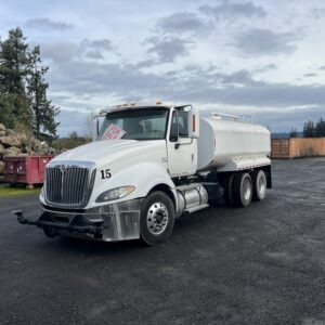 2009 International Prostar Water Truck