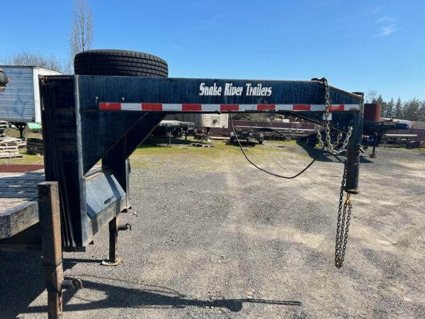 2006 96" X 24' Snake River Gooseneck Trailer - Image 7