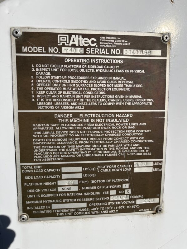 2009 International 4300 Altec T40C Bucket Truck - Image 23