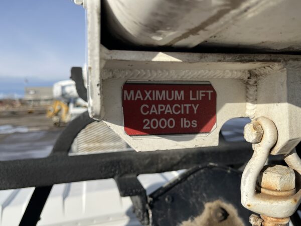 2009 International 4300 Altec T40C Bucket Truck - Image 24