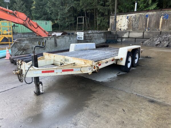 2002 Trail King Tilt Deck TKT 12U Trailer