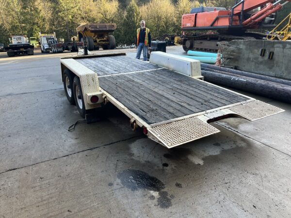 2002 Trail King Tilt Deck TKT 12U Trailer - Image 5
