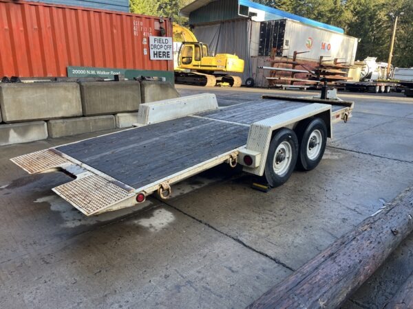 2002 Trail King Tilt Deck TKT 12U Trailer - Image 3