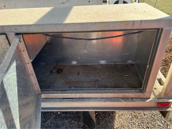 Protech Service Bed - Image 3