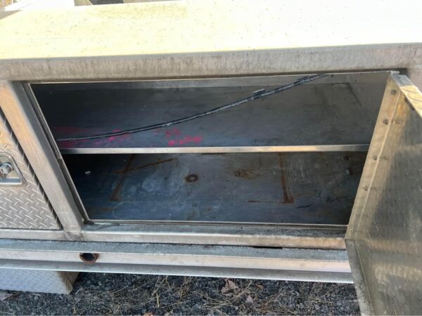 Protech Service Bed - Image 4