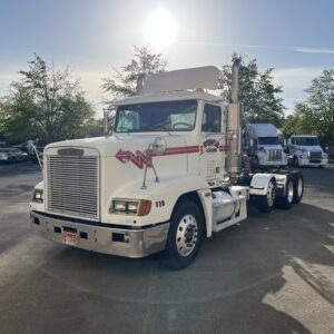 2000 Freightliner FLD 120