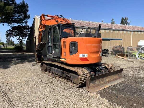 2018 Hitachi ZX135 Excavator - Image 6