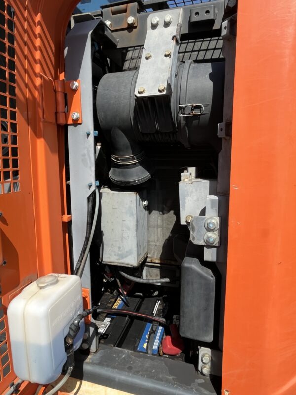 2018 Hitachi ZX135 Excavator - Image 19