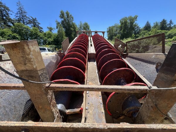 Twin Sandscrew 36' X 24' - Image 9