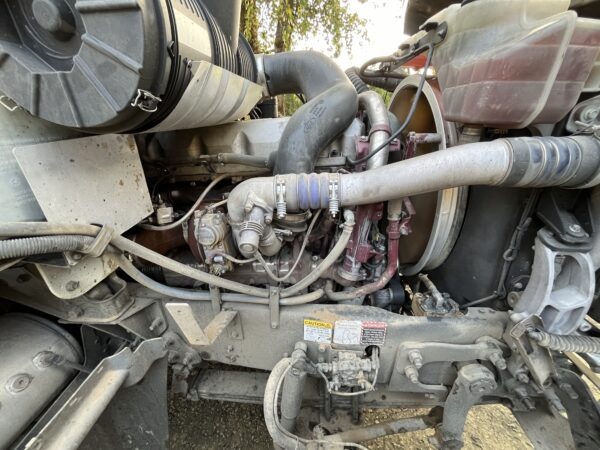 2008 Mack GU713 6 Axle Dump Truck - Image 13