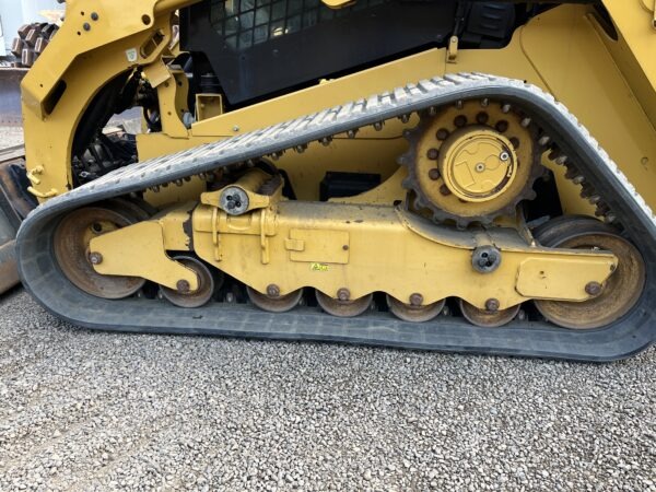 2019 Caterpillar 279D Compact Track Loader - Image 10