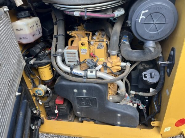 2019 Caterpillar 279D Compact Track Loader - Image 11