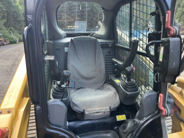 2019 Caterpillar 279D Compact Track Loader - Image 13