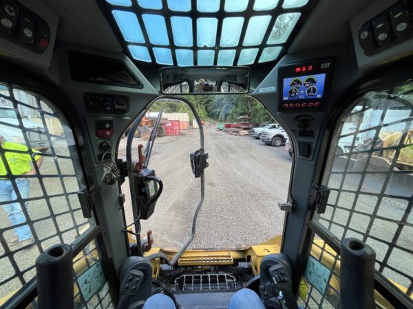 2019 Caterpillar 279D Compact Track Loader - Image 16