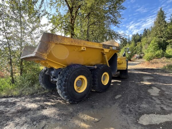 2006 Komatsu HM400-2 Haul Truck - Image 6