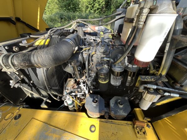 2006 Komatsu HM400-2 Haul Truck - Image 12
