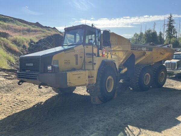 2011 Komatsu HM400-2 Haul Truck