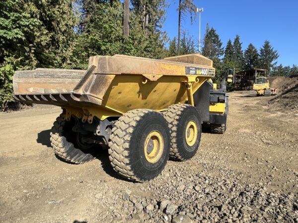 2011 Komatsu HM400-2 Haul Truck - Image 6