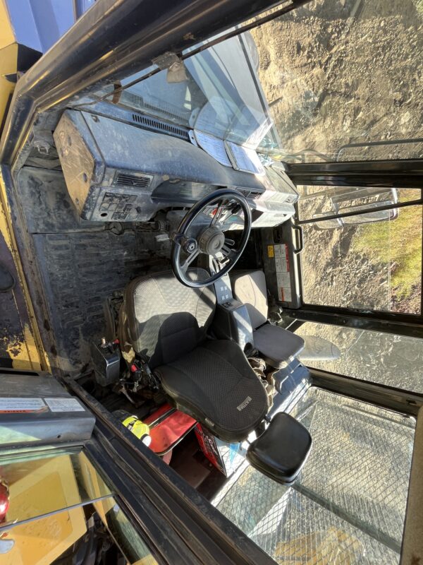 2011 Komatsu HM400-2 Haul Truck - Image 17