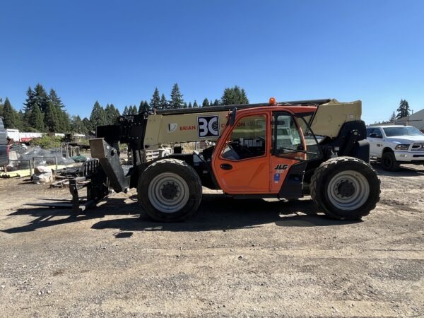 2017 JLG 1255 Telehandler Forklift - Image 3