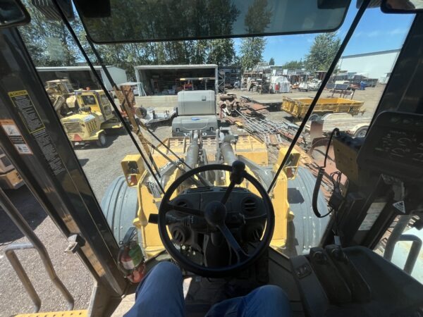 2015 John Deere 844K - Image 21