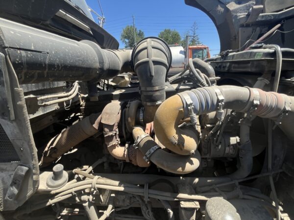 2001 Kenworth T800 Transfer - Image 8