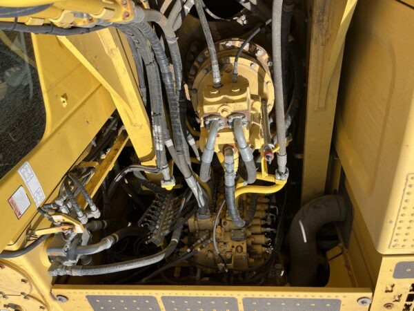 2014 Komatsu PC350LC-10 Excavator - Image 17
