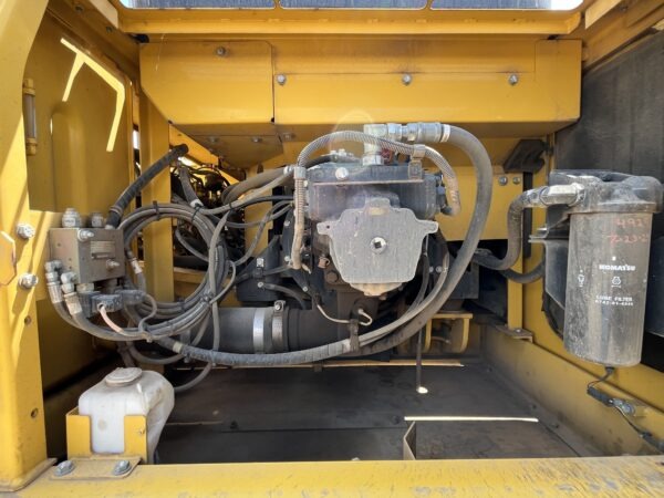 2014 Komatsu PC350LC-10 Excavator - Image 21