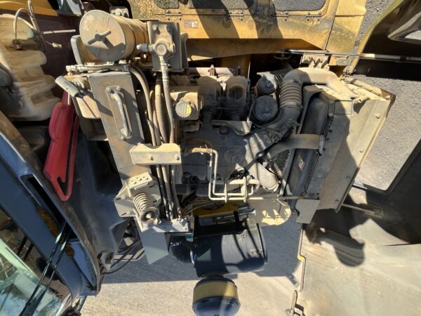 2007 John Deere 400D Haul Truck - Image 12