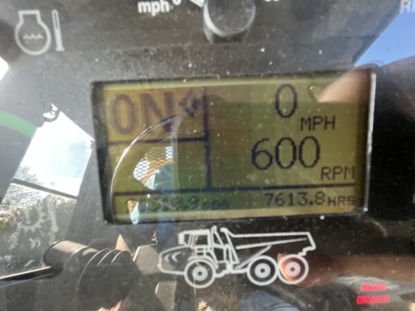 2007 John Deere 400D Haul Truck - Image 21