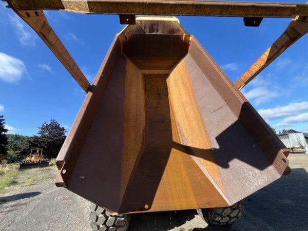 2007 John Deere 400D Haul Truck - Image 24