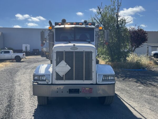 1996 Peterbilt 377 Transfer Dump Truck - Image 12