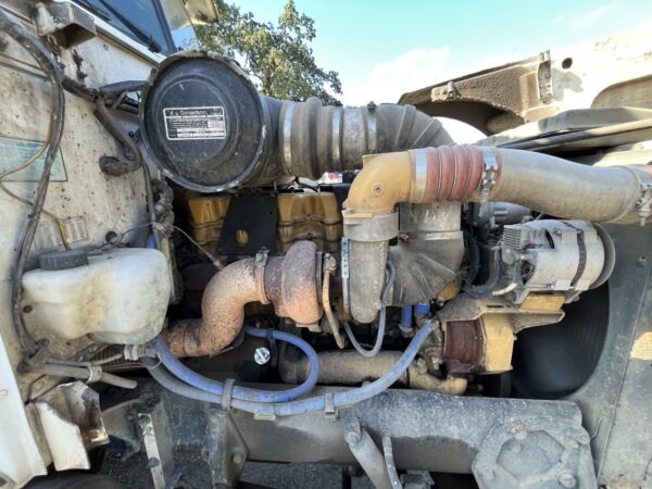 1996 Peterbilt 377 Transfer Dump Truck - Image 14