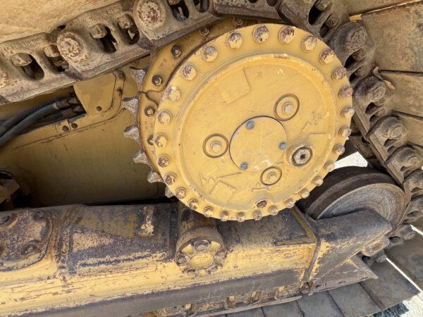 2005 Caterpillar D5N BullDozer - Image 8