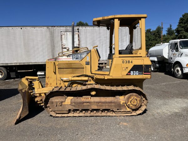 2002 Caterpillar D3G XL Dozer - Image 2