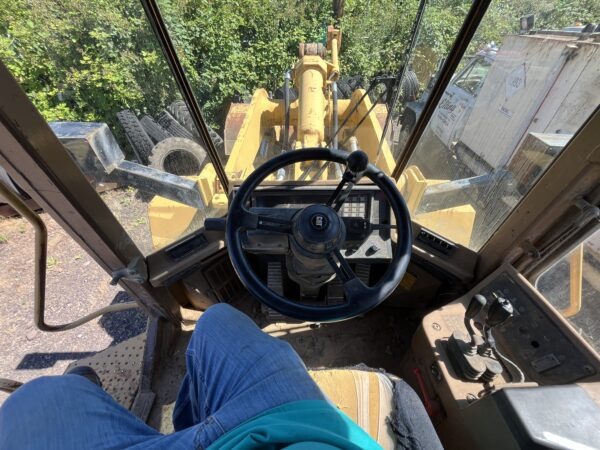 1995 Caterpillar 950F Wheel Loader - Image 4