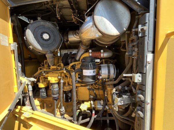 2020 John Deere 644L wheel Loader - Image 24