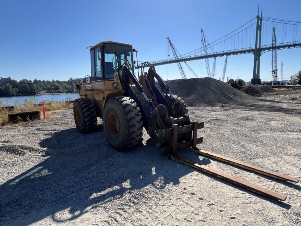 1996 Caterpillar IT28F wheel Loader - Image 6