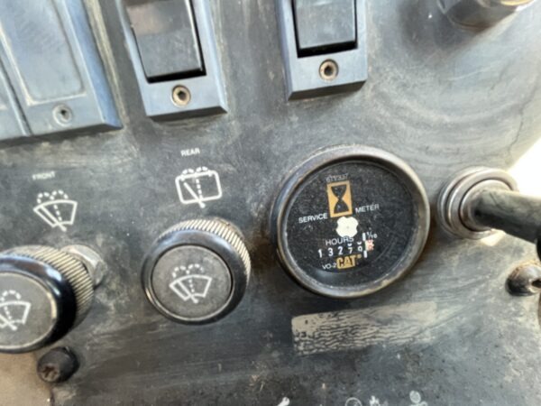 1996 Caterpillar IT28F wheel Loader - Image 10