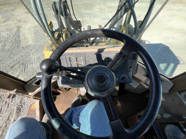 1996 Caterpillar IT28F wheel Loader - Image 11