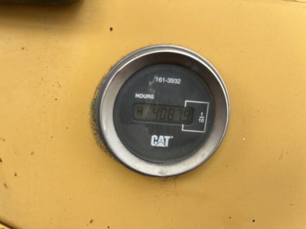 2005 Caterpillar D4G LGP Dozer - Image 16