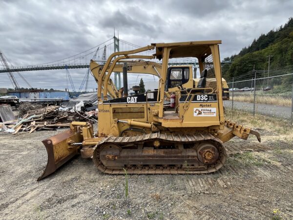 2001 Caterpillar D3C III Dozer - Image 2