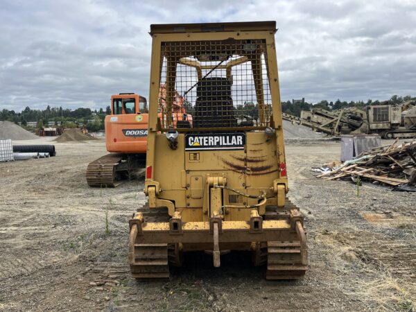 2001 Caterpillar D3C III Dozer - Image 6