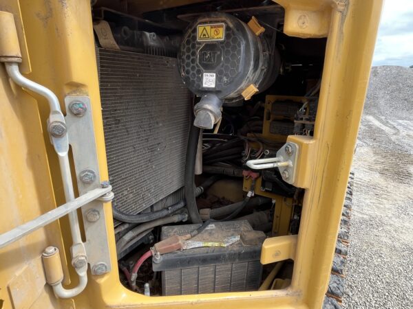 2019 Caterpillar 310 Excavator - Image 4