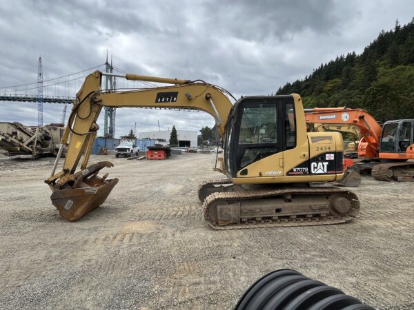 Caterpillar 311C Excavator - Image 2