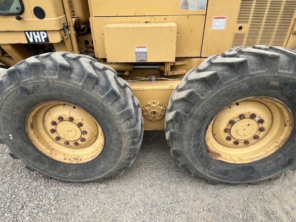 1998 Caterpillar 140H VHP Grader - Image 4