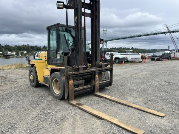 1990 Hyster H190 Pneumatic Tire Forklift - Image 5