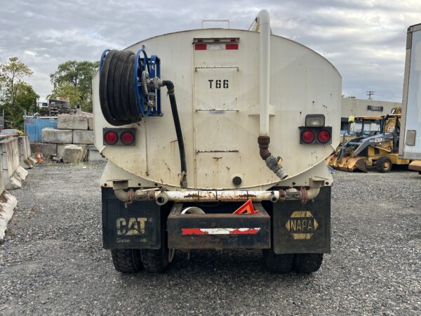 1984 Kenworth W900 Water Truck - Image 6