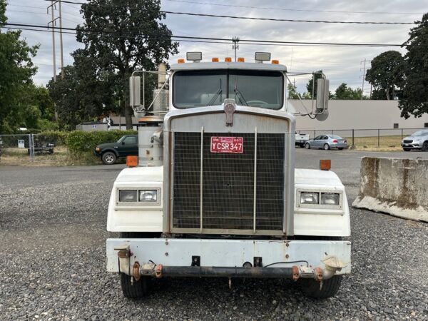 1984 Kenworth W900 Water Truck - Image 12