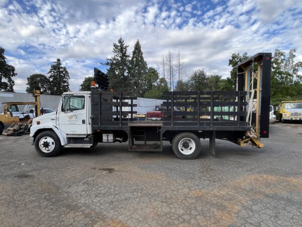 2003 Freightliner FL60 Attenuator Crash Truck - Image 2